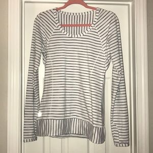 Athleta long sleeve top